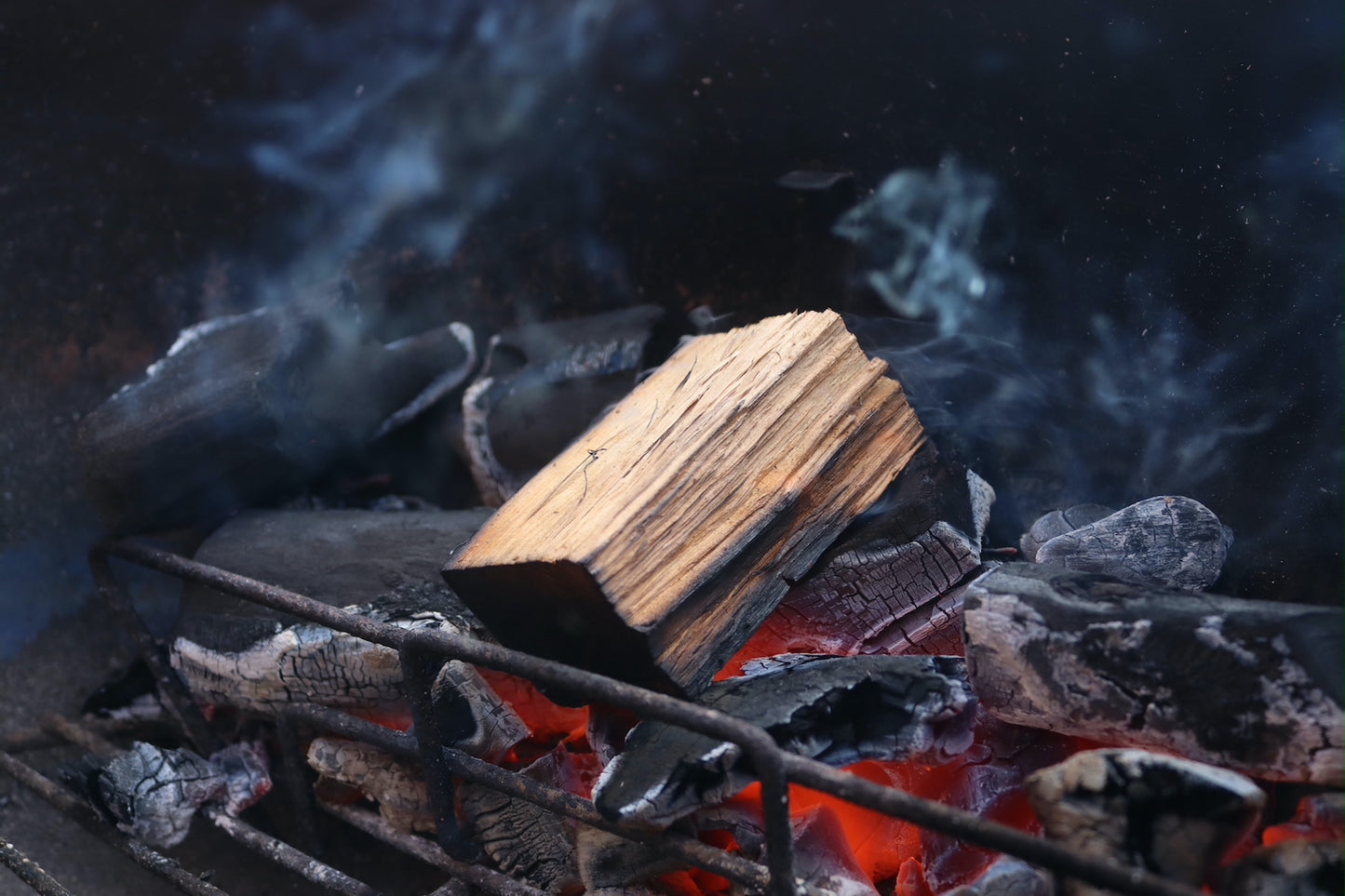 Love Logs Oak Smoking Wood Chunk Smouldering in Charcoal